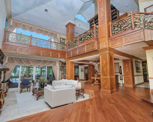 2941 PADDOCK INTERIOR 5