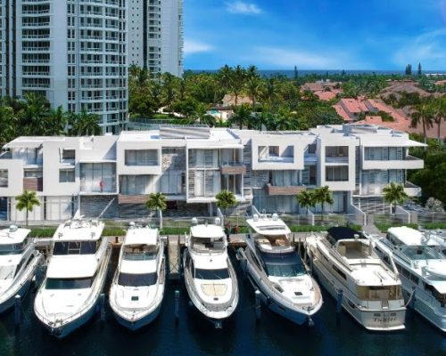 NEW WATERFRONT RESIDENCES IN AVENTURA Residence 2